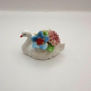 Vintage Raybur Stafford shire Bone China Swan Made in England 3.25"